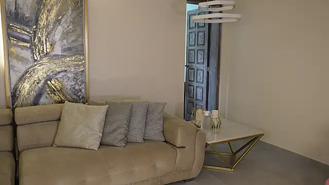 AbellaCroft online show from March 2026 01:17:02 PM