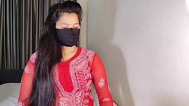 Snapshot of YourLovelyQueen chatting on January 2025 07:21:02 PM YourLovelyQueen online show from January 2025 07:21:02 PM