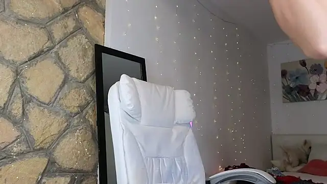 Snapshot of Ana_D chatting on January 2025 12:33:01 AM Ana D online show from January 2025 12:33:01 AM