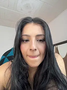 YummyAnna  online show from November 2025 04:40:01 PM