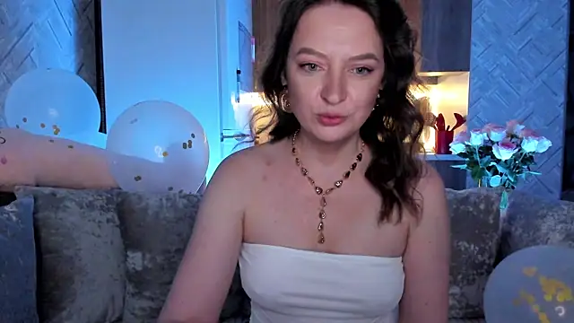 Snapshot of EvaBarsa_ chatting on July 2026 01:43:01 AM EvaBarsa online show from July 2026 01:43:01 AM