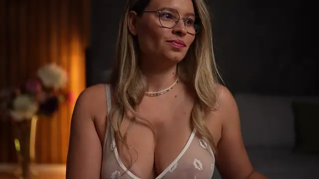 BrandyWhite online show from January 2026 05:01:01 AM