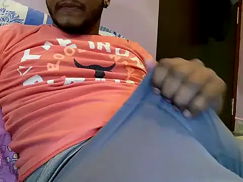 Snapshot of piratess chatting on December 2024 08:34:01 PM piratess online show from December 2024 08:34:01 PM