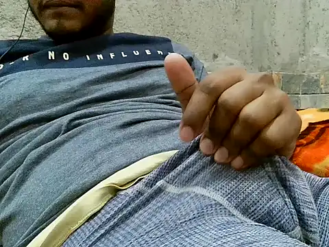 Snapshot of piratess chatting on February 2025 08:42:02 PM piratess online show from February 2025 08:42:02 PM