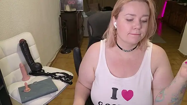 MargotGrey online show from April 2026 08:15:01 AM