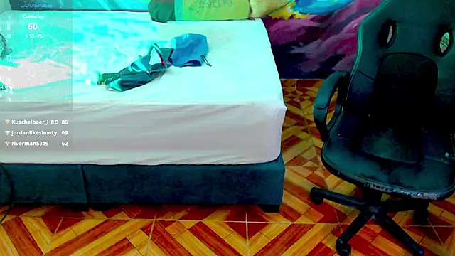 Eimy lorens online show from March 2025 10:04:02 PM