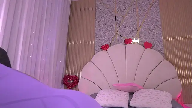 mssburbuja online show from February 2026 03:15:01 AM