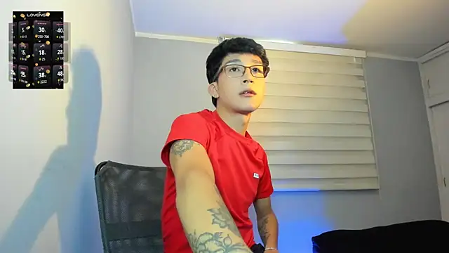 tom Howard online show from October 2025 06:43:01 PM