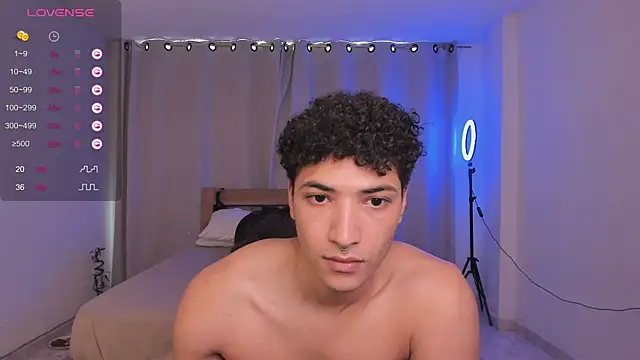 Snapshot of MitchellXD chatting on February 2025 02:25:02 PM MitchellXD online show from February 2025 02:25:02 PM