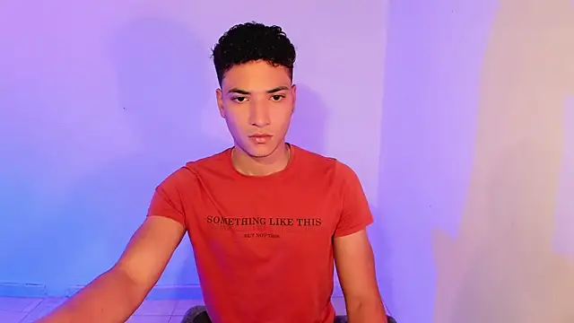 Snapshot of MitchellXD chatting on September 2025 06:11:02 PM MitchellXD online show from September 2025 06:11:02 PM