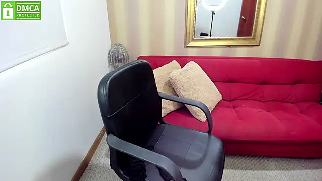 NicolettColin online show from October 2025 07:29:02 PM