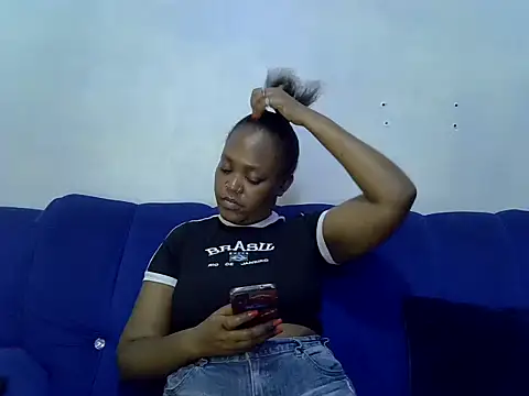 Snapshot of Spice202 chatting on October 2025 08:03:01 AM Spice202 online show from October 2025 08:03:01 AM