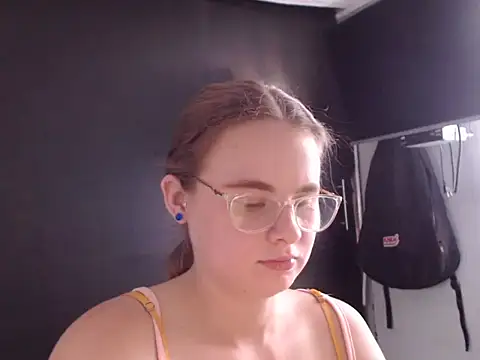 HellenMiyer1111 online show from February 2025 05:18:01 PM