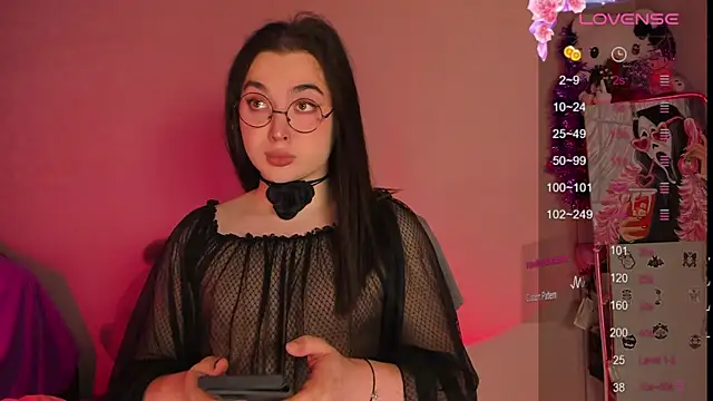 YsabellViveris online show from January 2025 02:51:01 PM