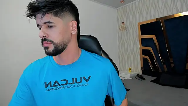 Petesevans online show from November 2025 11:18:01 PM