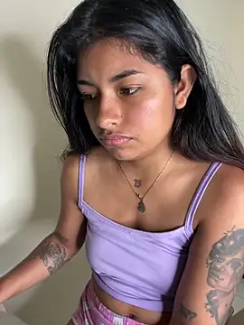 ChantalPetit online show from March 2026 04:02:01 PM