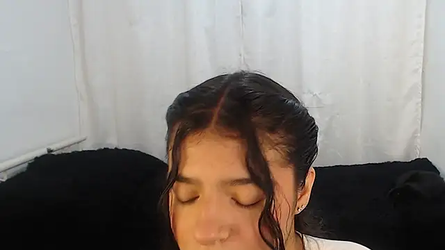 Liz Galactic online show from December 2024 10:04:02 PM