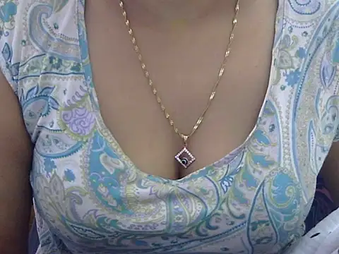 Snapshot of Your_wild_Dia chatting on October 2025 05:22:02 AM Your wild Dia online show from October 2025 05:22:02 AM