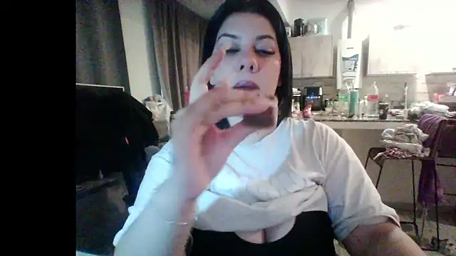 Snapshot of Janefruti chatting on February 2026 01:26:01 AM Janefruti online show from February 2026 01:26:01 AM