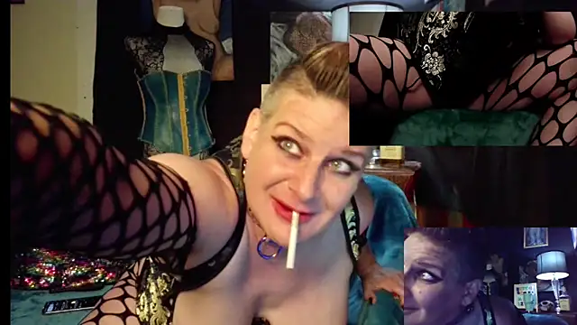 Snapshot of betty-bombshell chatting on July 2026 12:36:02 AM betty-bombshell online show from July 2026 12:36:02 AM