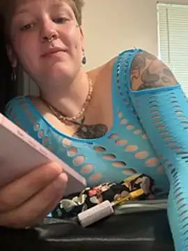 Babygirlu555 online show from July 2026 04:13:01 PM