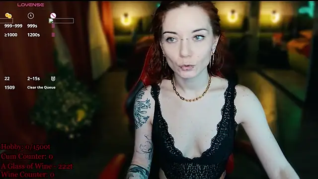 MaxPhoenixx online show from May 2026 07:32:01 PM