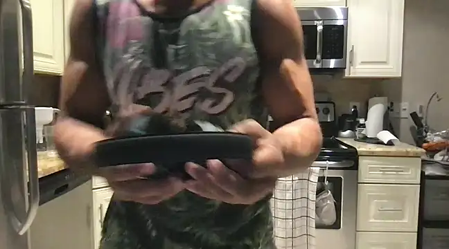 BigGuyMuscle online show from February 2025 06:34:01 AM