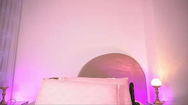 alexaa walker online show from November 2025 12:04:02 PM