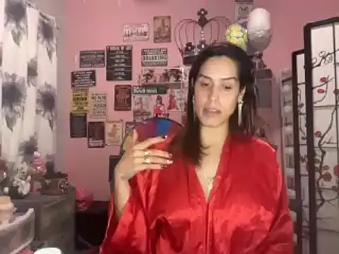 latinacubana online show from December 2024 10:58:01 AM