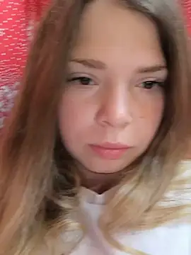Snapshot of Zuli_Kiska chatting on June 2026 03:07:02 AM Zuli Kiska online show from June 2026 03:07:02 AM