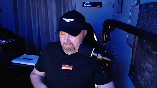 DerPornoPete online show from March 2025 12:30:01 AM