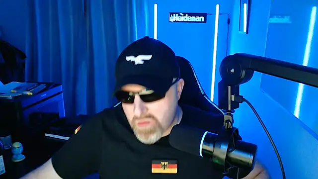 DerPornoPete online show from September 2025 09:51:01 PM