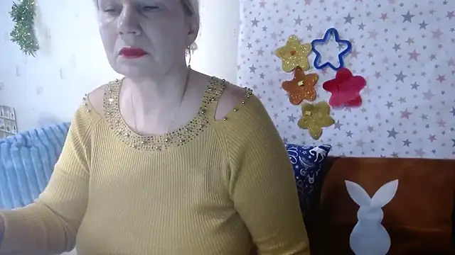 QueenLana online show from December 2025 11:06:02 AM