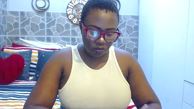 THREEHOLESPLEASURE99 online show from March 2025 06:12:02 PM