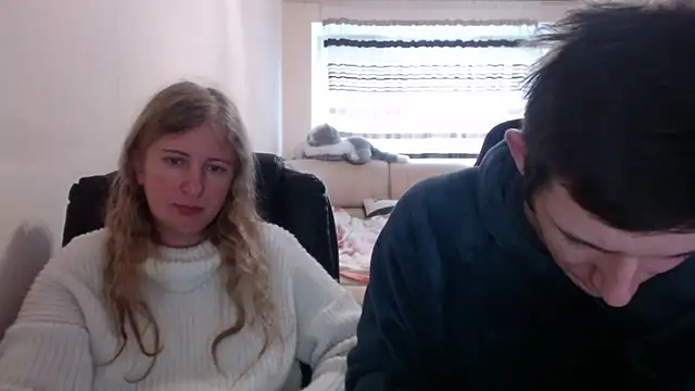 PeterAndJen online show from February 2025 01:25:02 PM