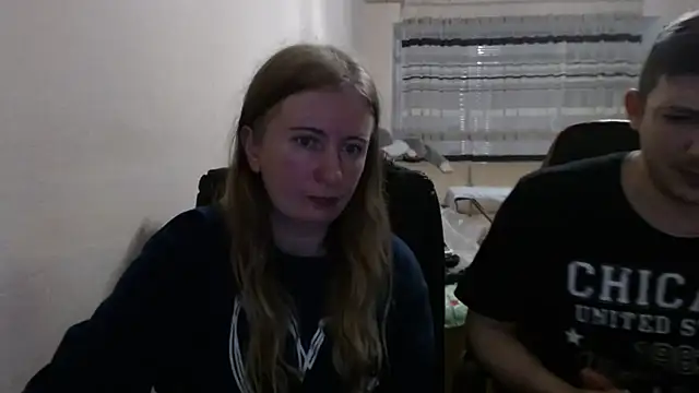 PeterAndJen online show from November 2025 08:43:02 PM