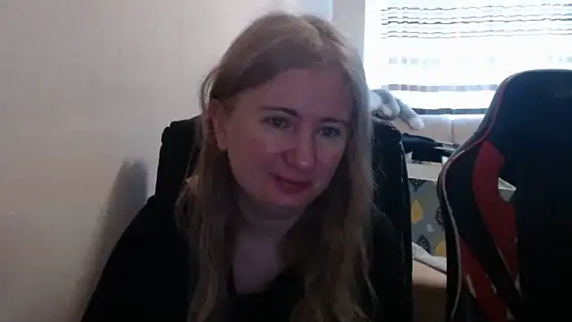 PeterAndJen online show from April 2026 05:41:01 AM