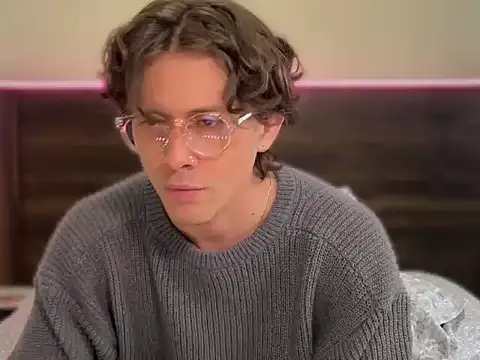 mcklister kinky feets online show from March 2026 08:48:01 PM