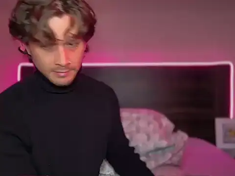 mcklister kinky feets online show from March 2026 12:44:02 PM