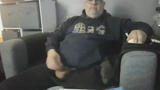 Snapshot of Naturistmale45 chatting on April 2026 07:58:01 AM Naturistmale45 online show from April 2026 07:58:01 AM