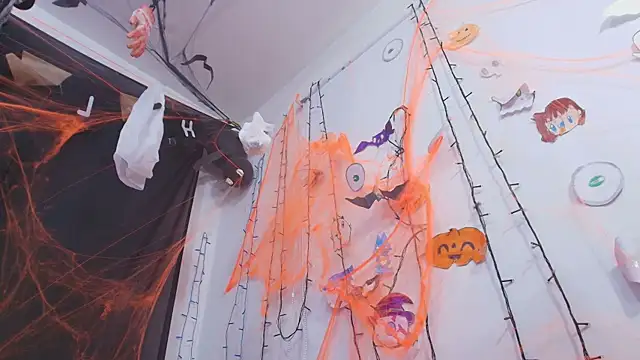 timkerbell  online show from October 2025 07:25:02 PM