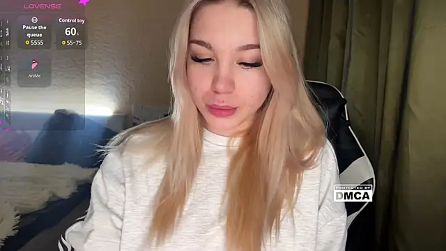 ariashaa online show from November 2025 05:39:02 PM