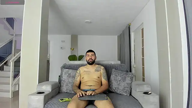 DulceRomance online show from February 2026 06:03:02 AM