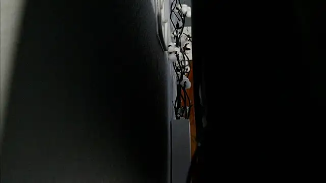 Snapshot of MrsTenderBeast chatting on March 2025 05:27:02 PM MrsTenderBeast online show from March 2025 05:27:02 PM