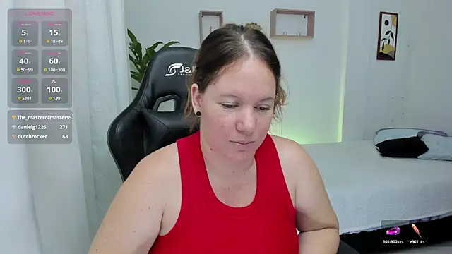 Snapshot of tamy_shine87 chatting on December 2024 04:09:02 AM tamy shine87 online show from December 2024 04:09:02 AM