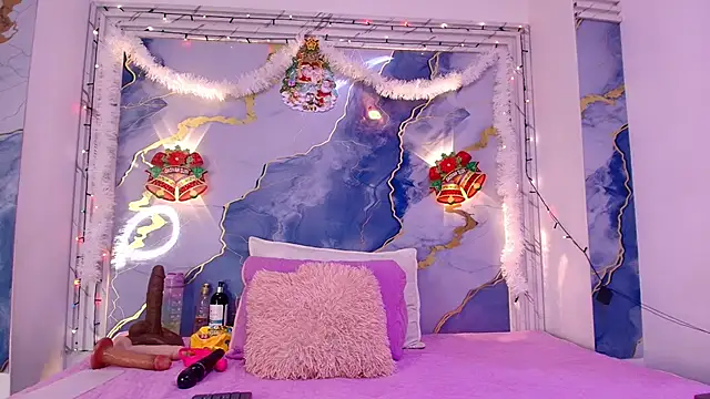 Snapshot of lorrayne_ chatting on December 2025 12:12:02 PM lorrayne online show from December 2025 12:12:02 PM