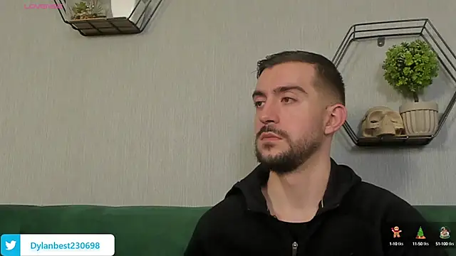 Snapshot of Dylan_Best chatting on October 2025 01:58:02 AM Dylan Best online show from October 2025 01:58:02 AM