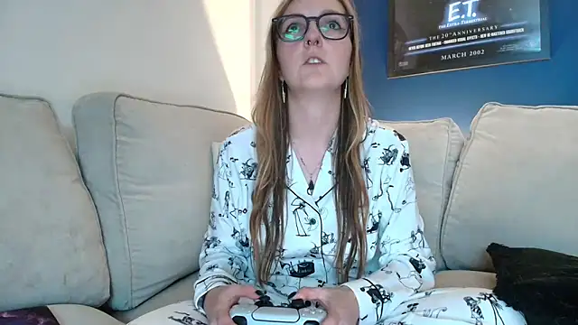 Snapshot of short_sweetpea chatting on September 2025 09:09:02 PM short sweetpea online show from September 2025 09:09:02 PM