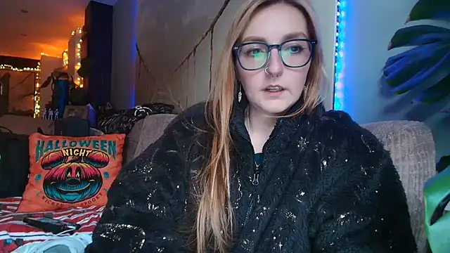 Snapshot of short_sweetpea chatting on October 2025 05:11:02 PM short sweetpea online show from October 2025 05:11:02 PM