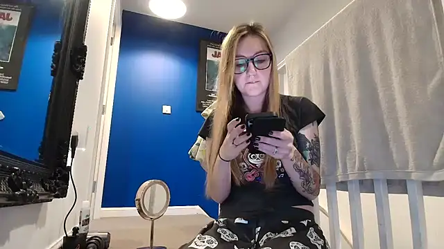 Snapshot of short_sweetpea chatting on October 2025 08:46:02 AM short sweetpea online show from October 2025 08:46:02 AM